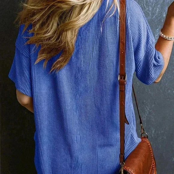 Royal Blue Casual Women's Twisted Threaded Short-Sleeved T-Shirt - Picture 2 of 8